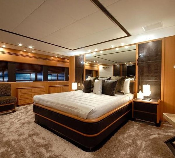 The 46m Yacht PURE ONE