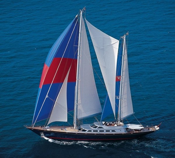 Cruising On Board Yacht ANDROMEDA LA DEA