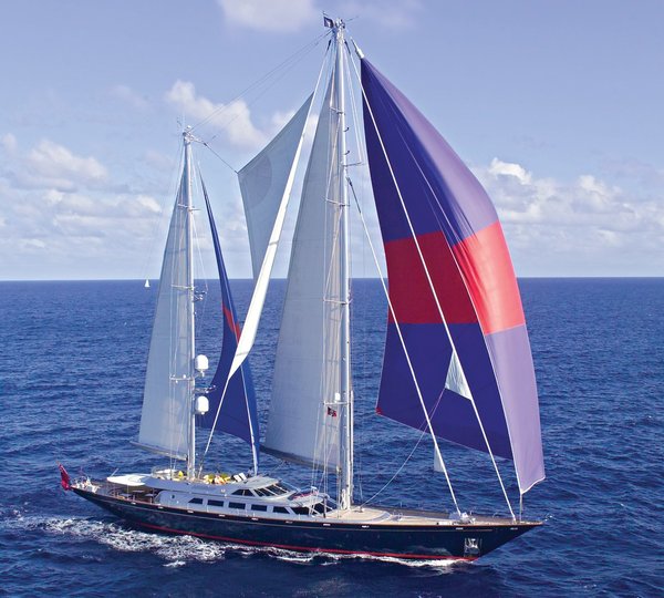 Overview On Yacht ANDROMEDA LA DEA