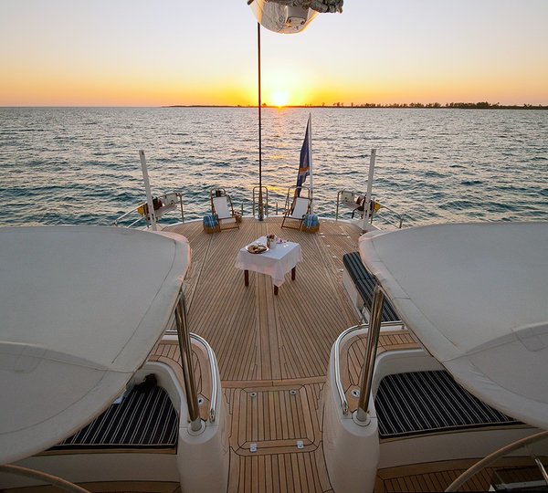 The 47m Yacht HYPERION