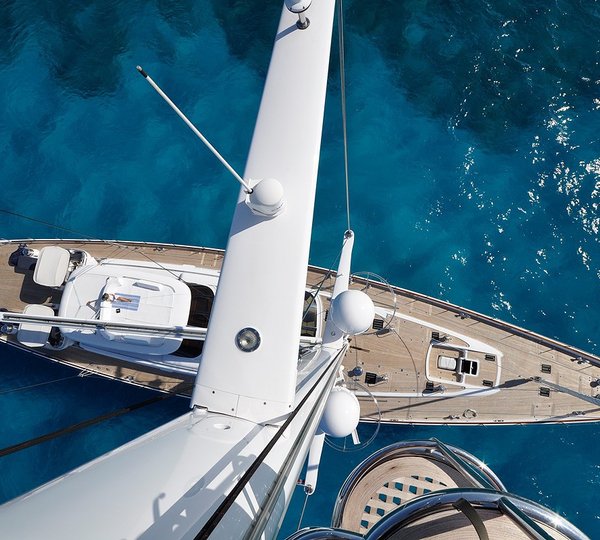 The 47m Yacht HYPERION