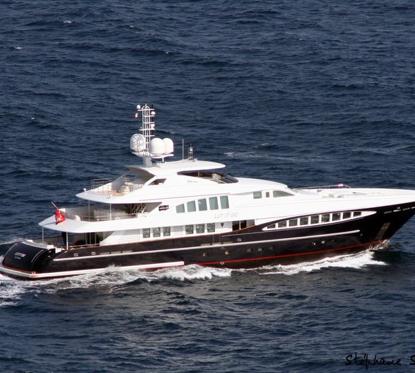 Cruising On Board Yacht LET IT BE