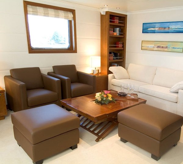 Main Master Saloon On Board Yacht HANSE EXPLORER