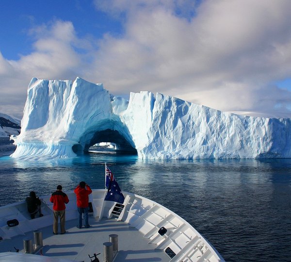 The 48m Yacht HANSE EXPLORER