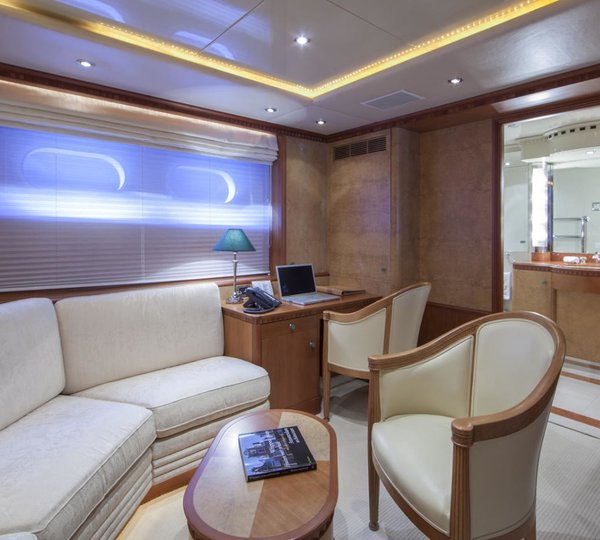 Sitting Zone: Yacht KANALOA's VIP Cabin Captured