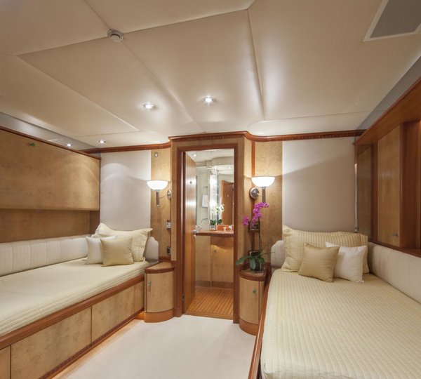 Twin Bed Cabin On Board Yacht KANALOA