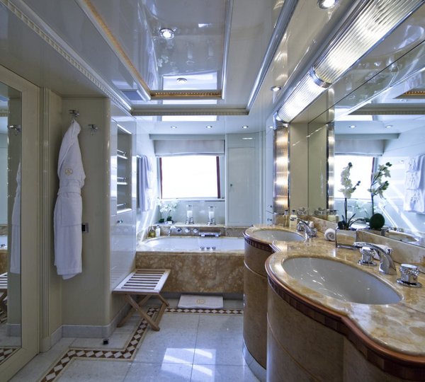 Main Master Bathroom On Yacht KANALOA