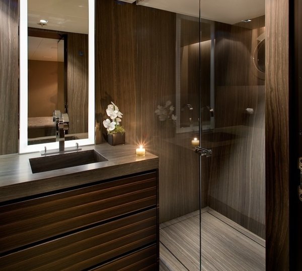 Queen Sized Bath On Board Yacht ODESSA