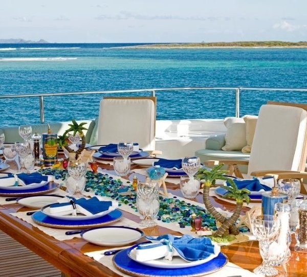 External Eating/dining Aboard Yacht TE MANU