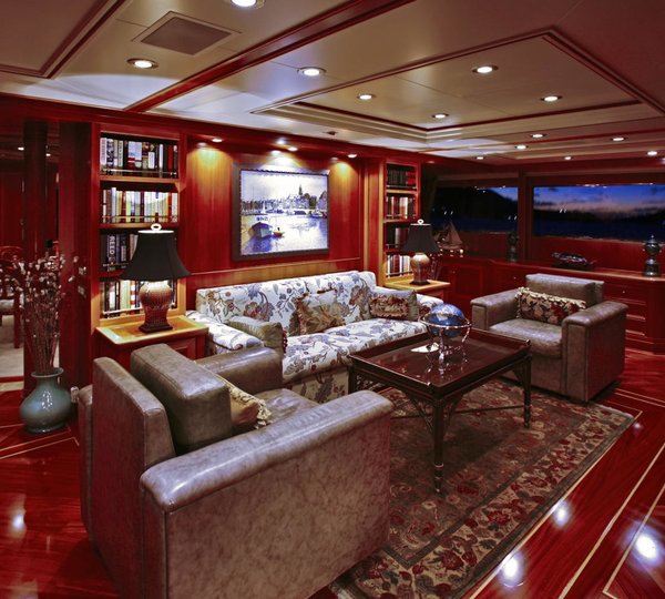 The 49m Yacht TE MANU