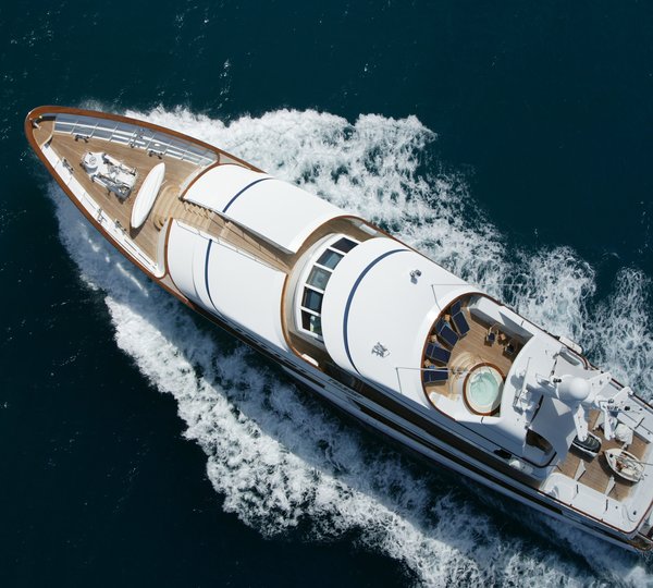 From Above: Yacht TELEOST's Cruising Photograph
