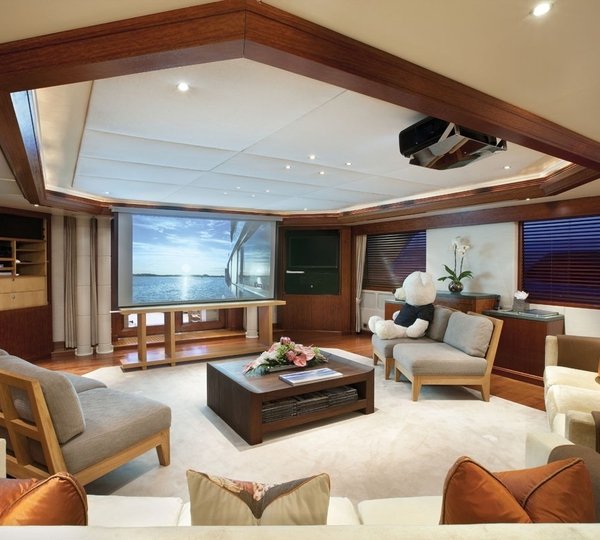 The 51m Yacht LAZY Z