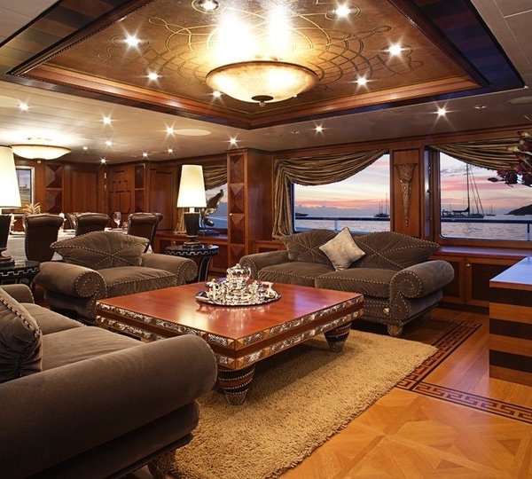 The 52m Yacht DENIKI