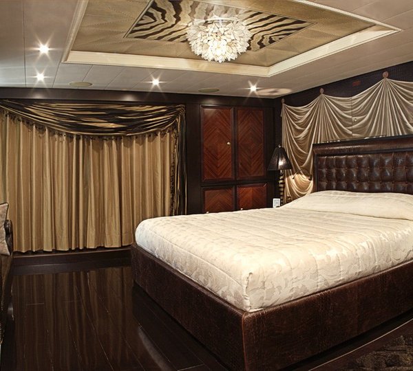 The 52m Yacht DENIKI