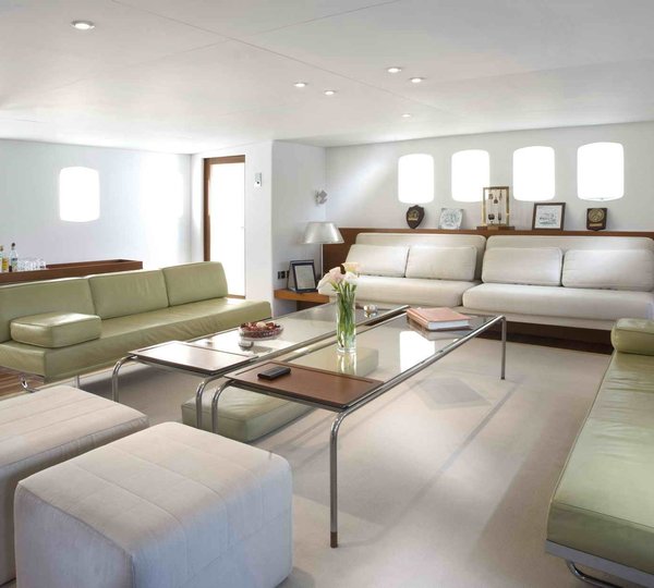 Profile: Yacht DIONEA's Premier Saloon Photograph