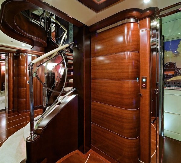 Elevator Aboard Yacht LATITUDE