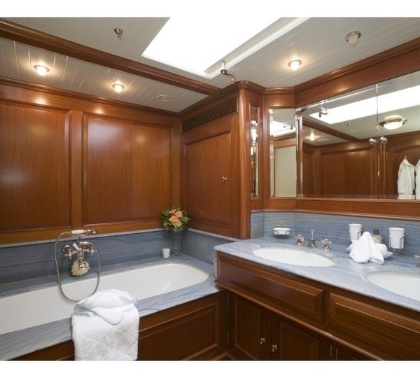 Main Master Bath On Board Yacht METEOR