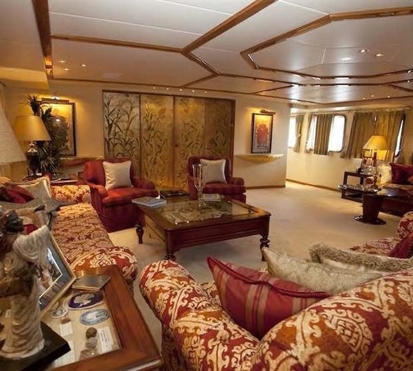 The 54m Yacht ITASCA