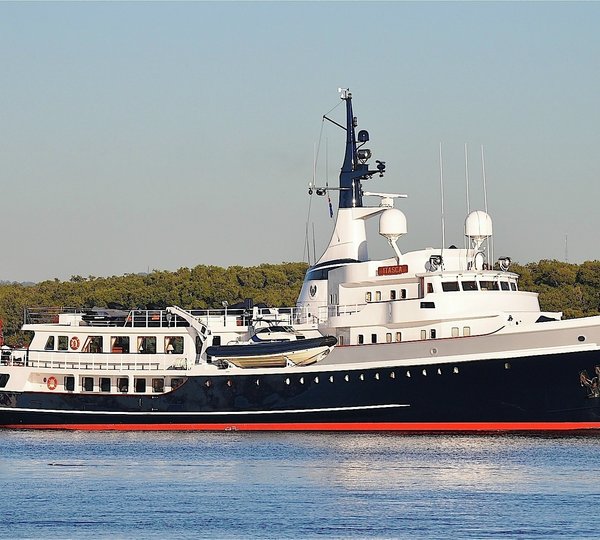 The 54m Yacht ITASCA