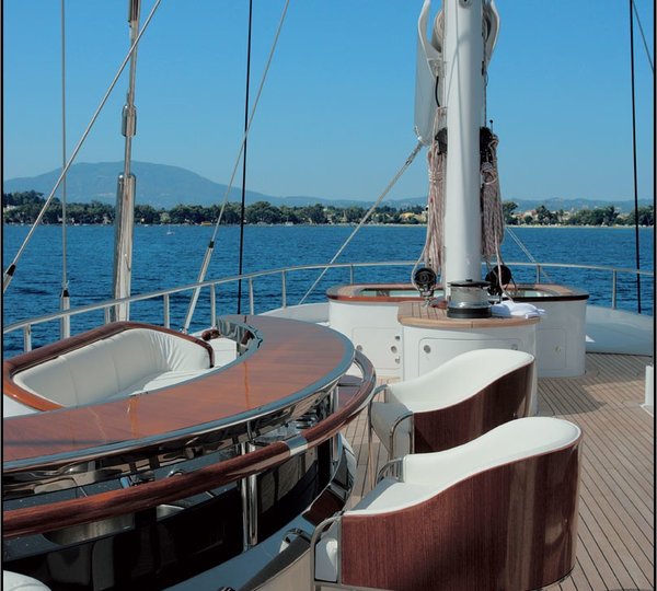 External Drinks Bar On Yacht PARSIFAL III