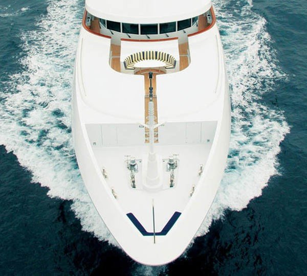 The 55m Yacht MUSTIQUE