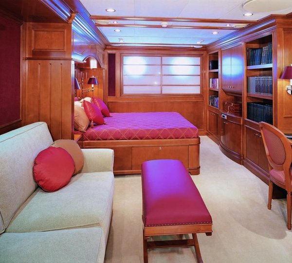 VIP Cabin On Yacht INSIGNIA