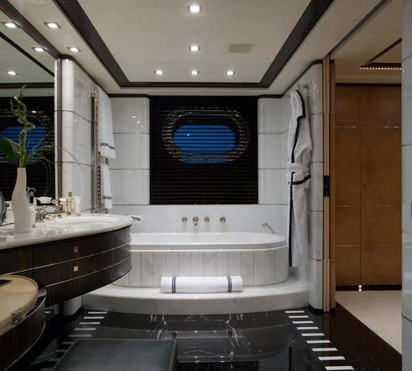 Her Bath On Yacht SELENE