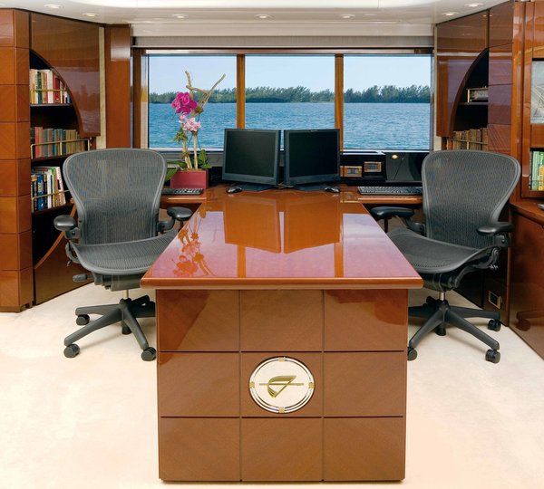 Study On Board Yacht BAD GIRL