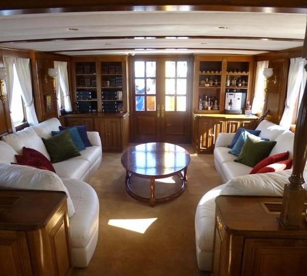 The 57m Yacht FLEURTJE