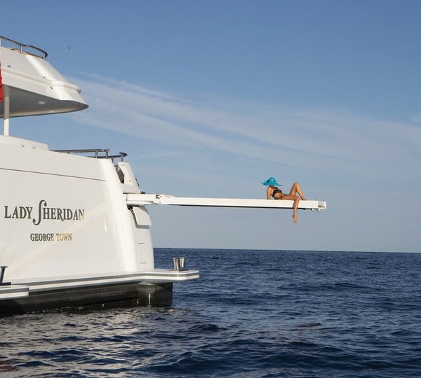 Dive Board: Yacht LADY SHERIDAN's Aft Captured