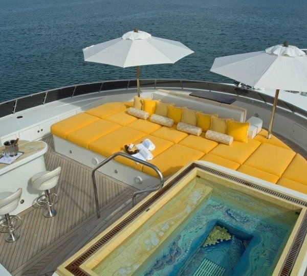 The 58m Yacht UNBRIDLED