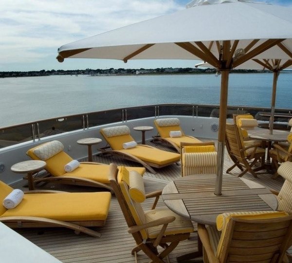 The 58m Yacht UNBRIDLED