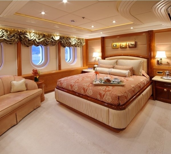 3rd Guest's Cabin Aboard Yacht CAPRI