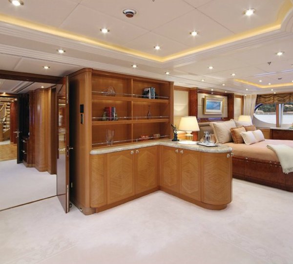 Profile: Yacht CAPRI's Main Master Cabin Captured