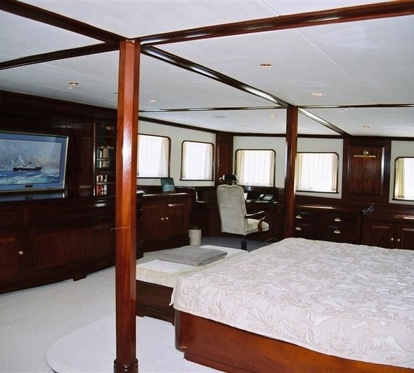 The 59m Yacht INTUITION II