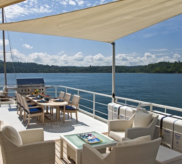 Outdoor Eating/dining On Yacht SEAWOLF