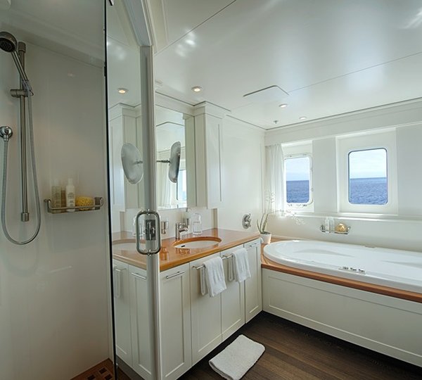 The 59m Yacht SENSES