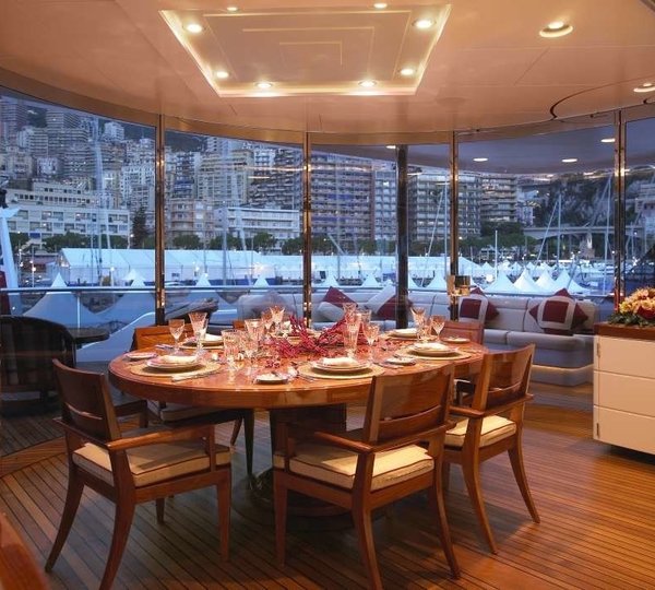 External Eating/dining On Yacht BLUE MOON