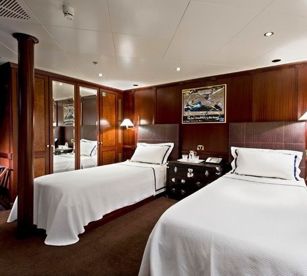 Twin Bed Cabin Aboard Yacht FORCE BLUE