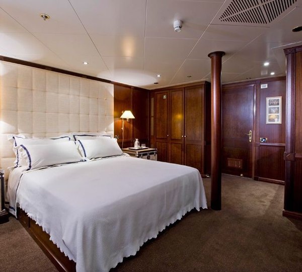 Guest's Cabin On Board Yacht FORCE BLUE