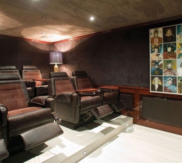 Movie Cinema On Yacht FORCE BLUE