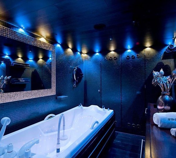 Spa Aboard Yacht FORCE BLUE