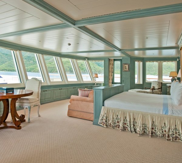 The 63m Yacht POLAR STAR