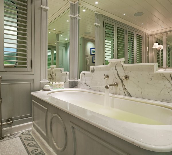 The 63m Yacht POLAR STAR