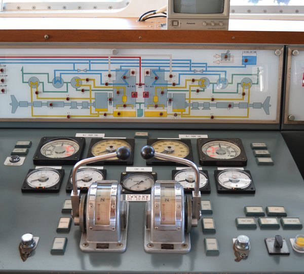 The 65m Yacht VAN TRIUMPH