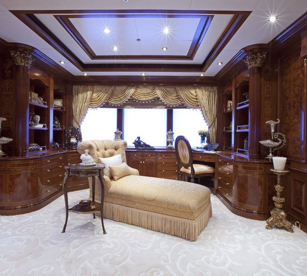 The 70m Yacht MARTHA ANN