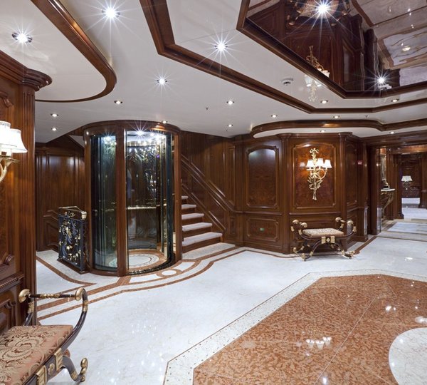 The 70m Yacht MARTHA ANN