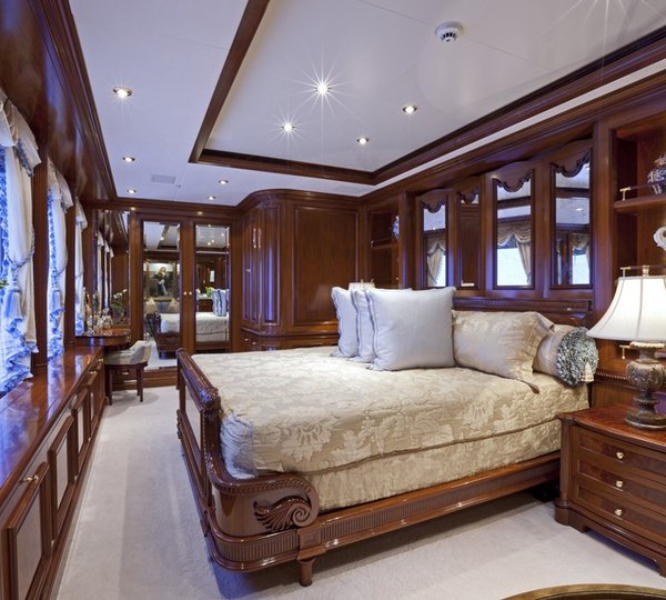 The 70m Yacht MARTHA ANN