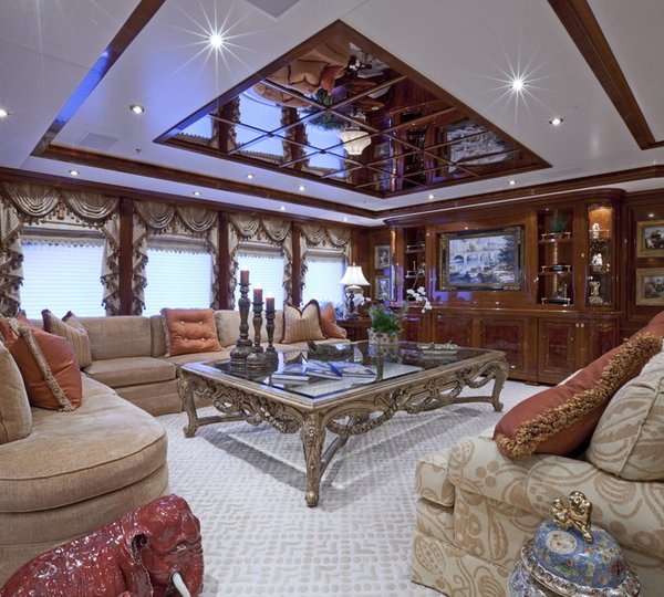 The 70m Yacht MARTHA ANN