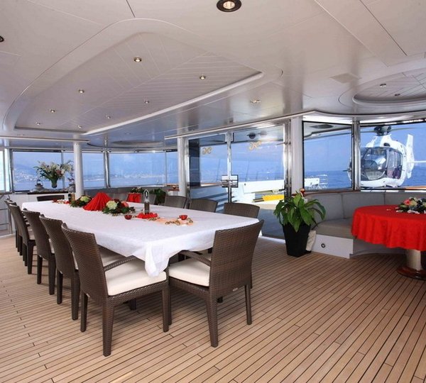 Night Time: Yacht NOMAD's Exterior Eating/dining Photograph